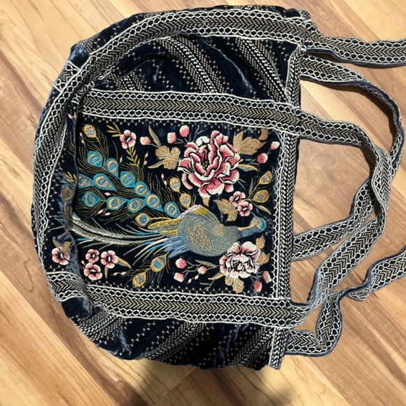 Johnny Was silk bag - Picture 3 of 5